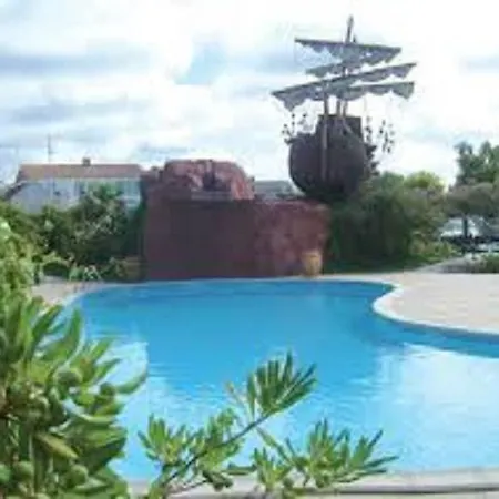 Vacancesocamping Les 2 Plages 4*